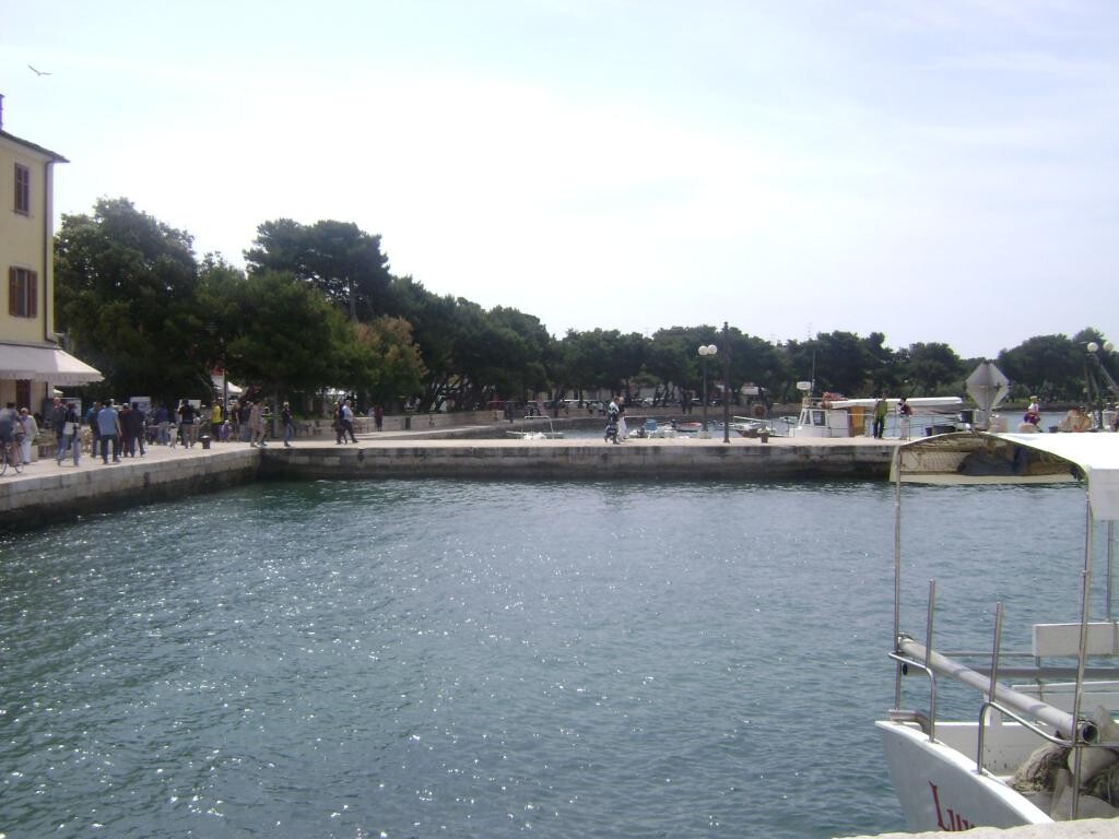 Image 3812177 - 6