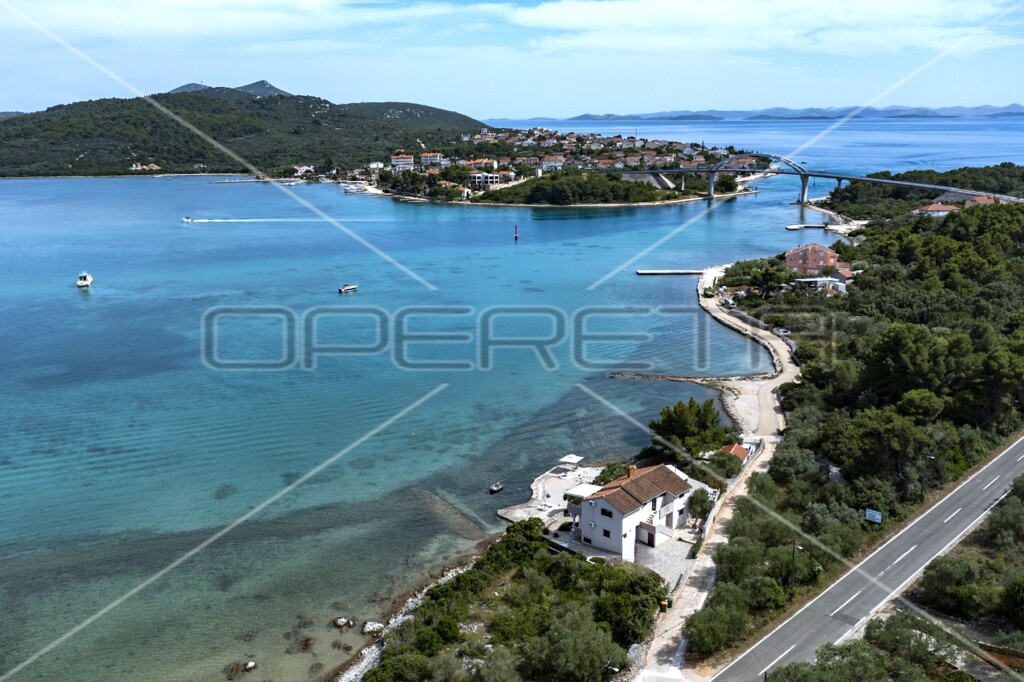 Image 6159134 - 3