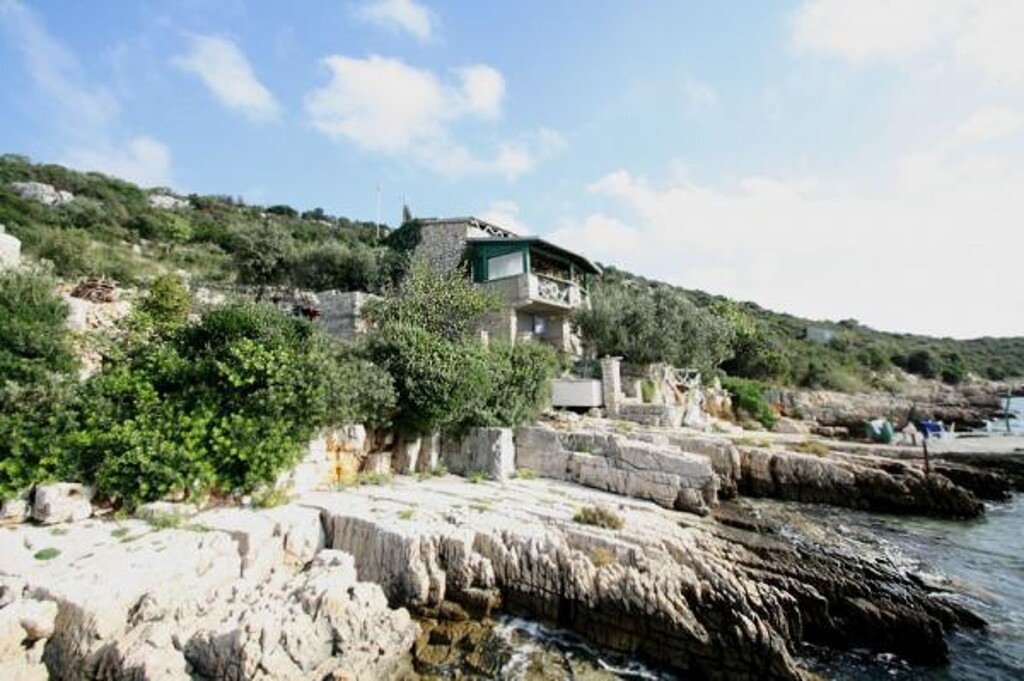 Image 15