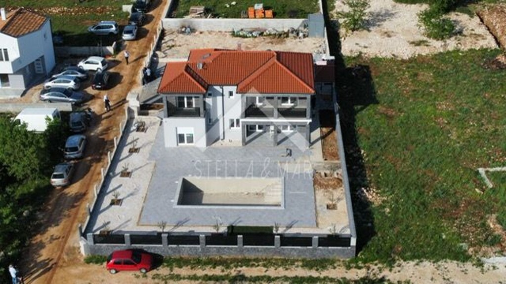 Image 5005018 - 6