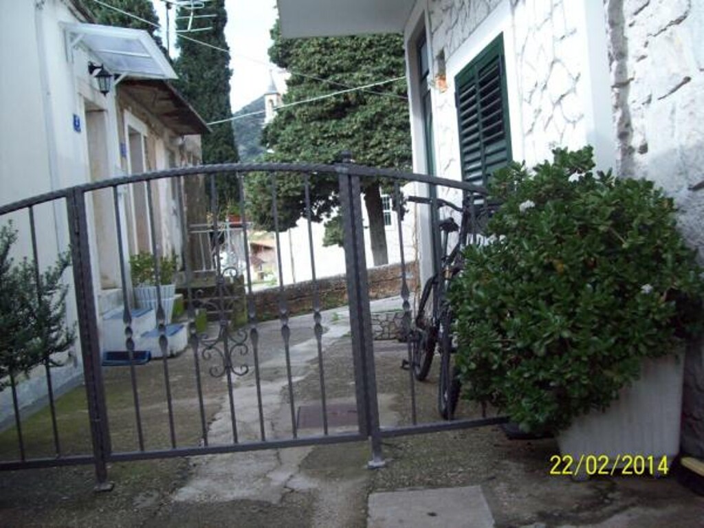 Image 3838780 - 5