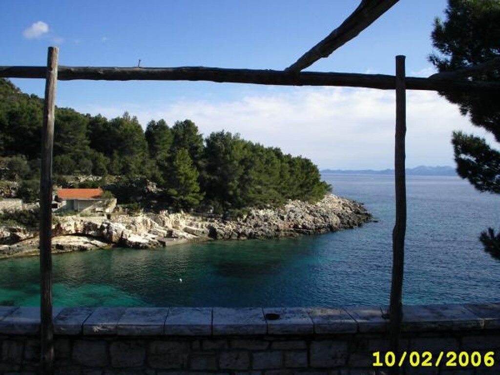 Image 3823626 - 6