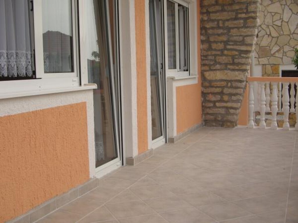 Image 3813348 - 3