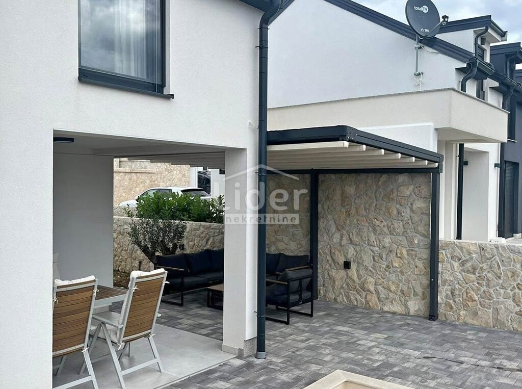 Image 9