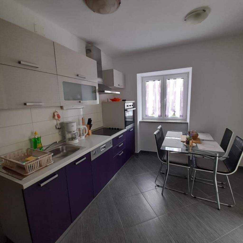 Image 3810990 - 2