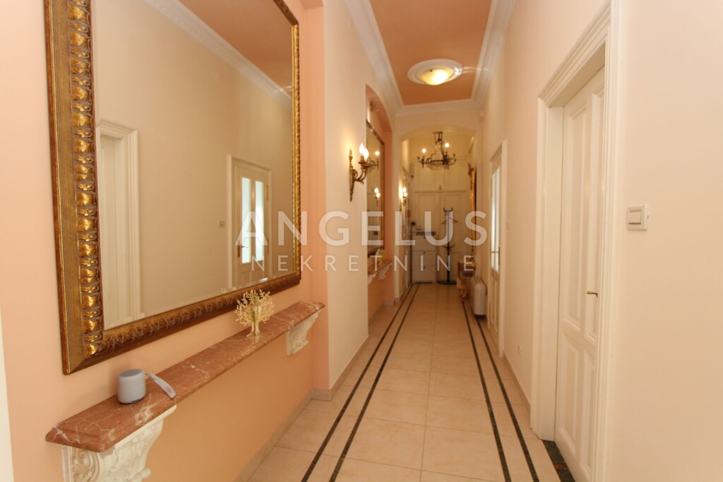Image 6208680 - 8