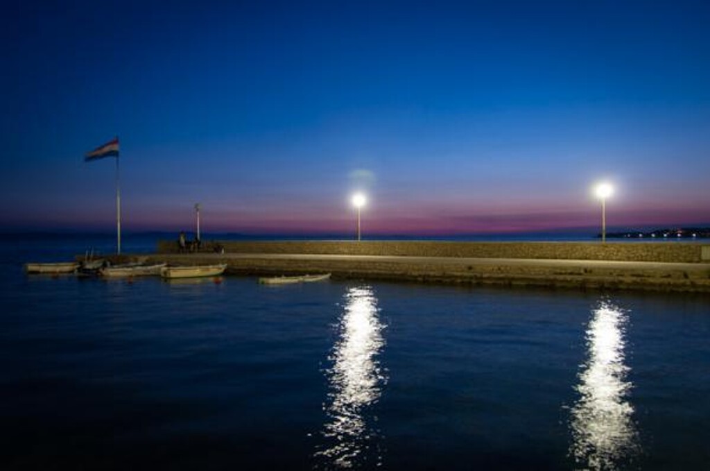 Image 3813267 - 24