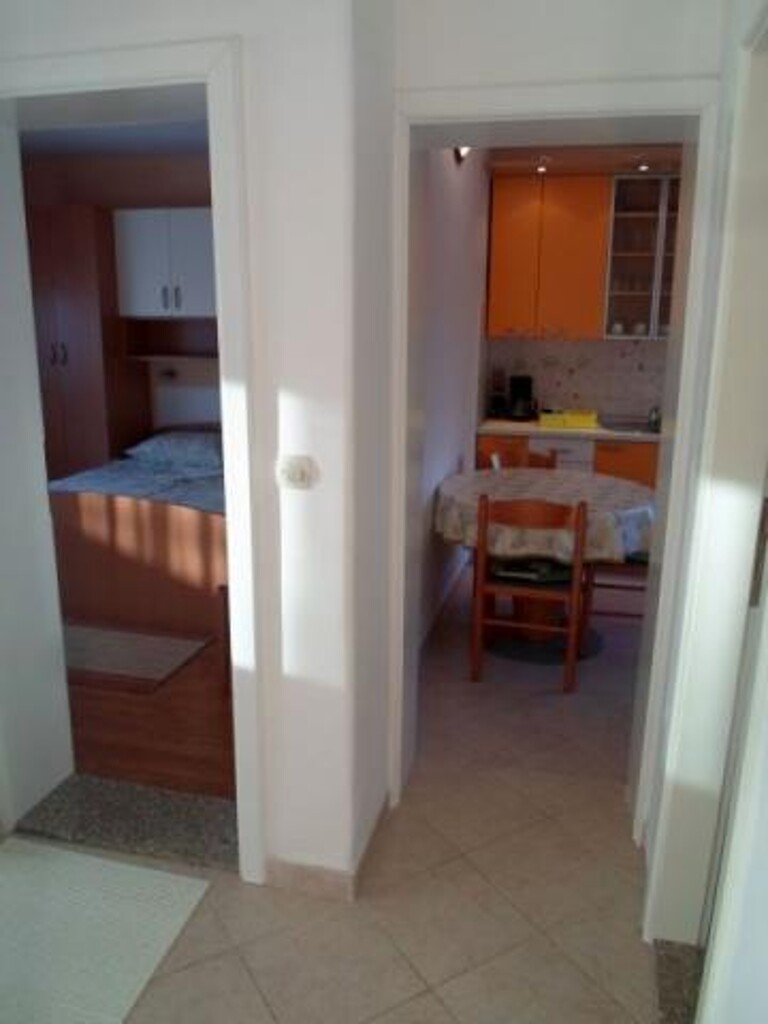 Image 3813348 - 33