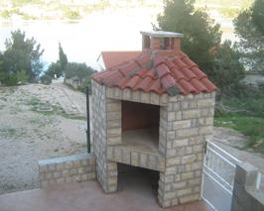Image 3811912 - 2