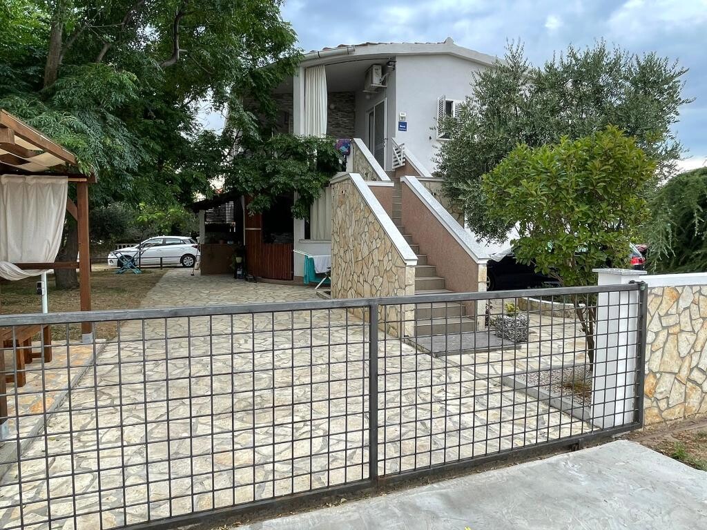 Image 3813989 - 2