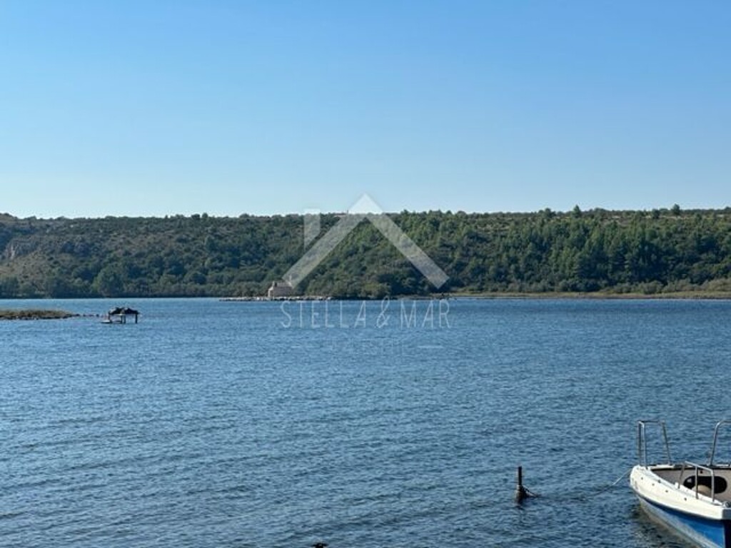 Image 5418697 - 5