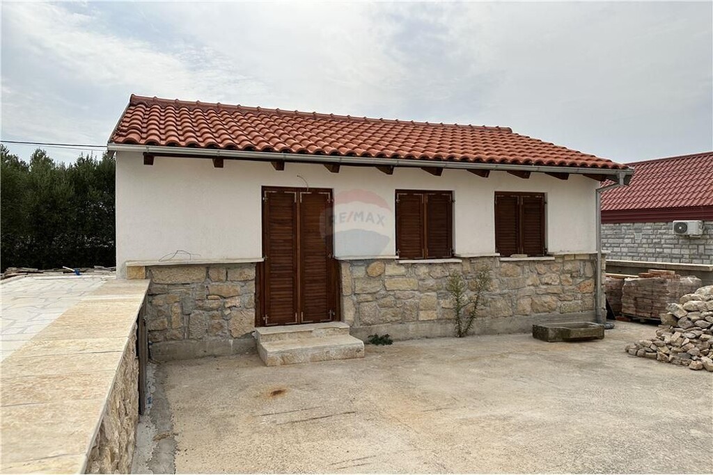 Image 11