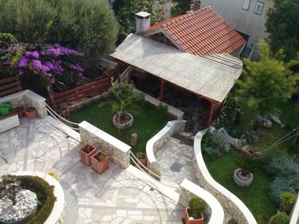 Image 3811576 - 26