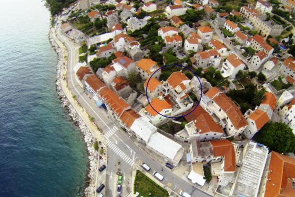 Image 3813083 - 8