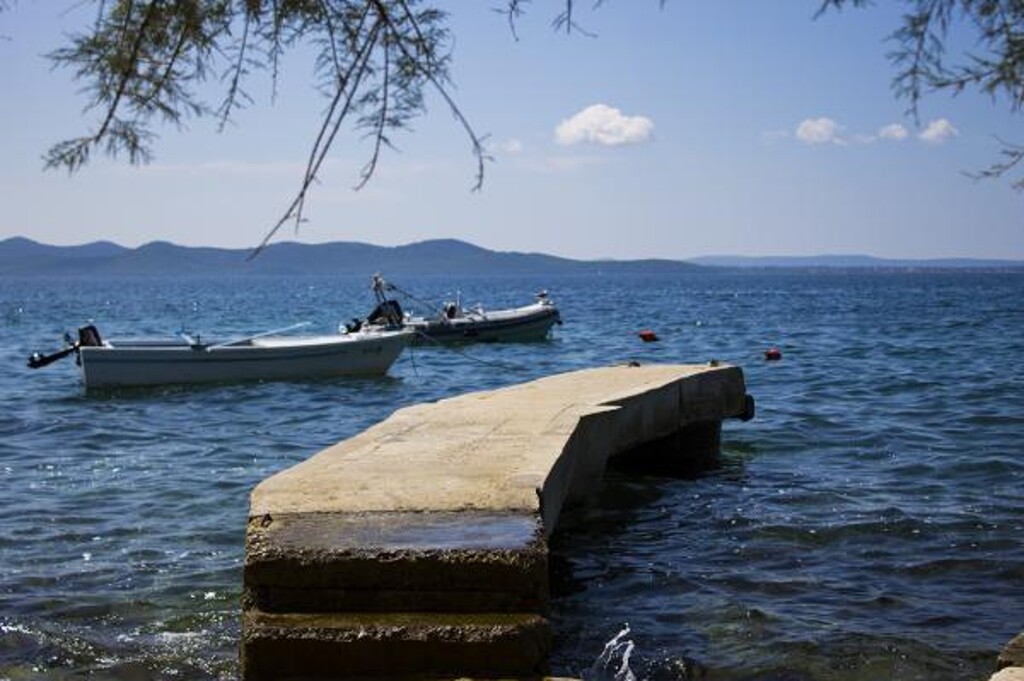 Image 3812167 - 9