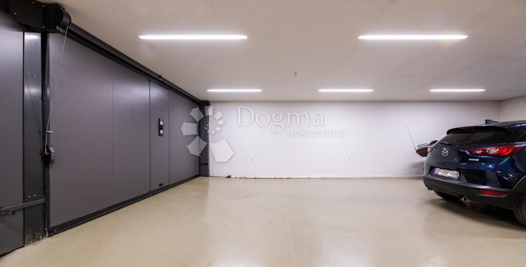 Image 15