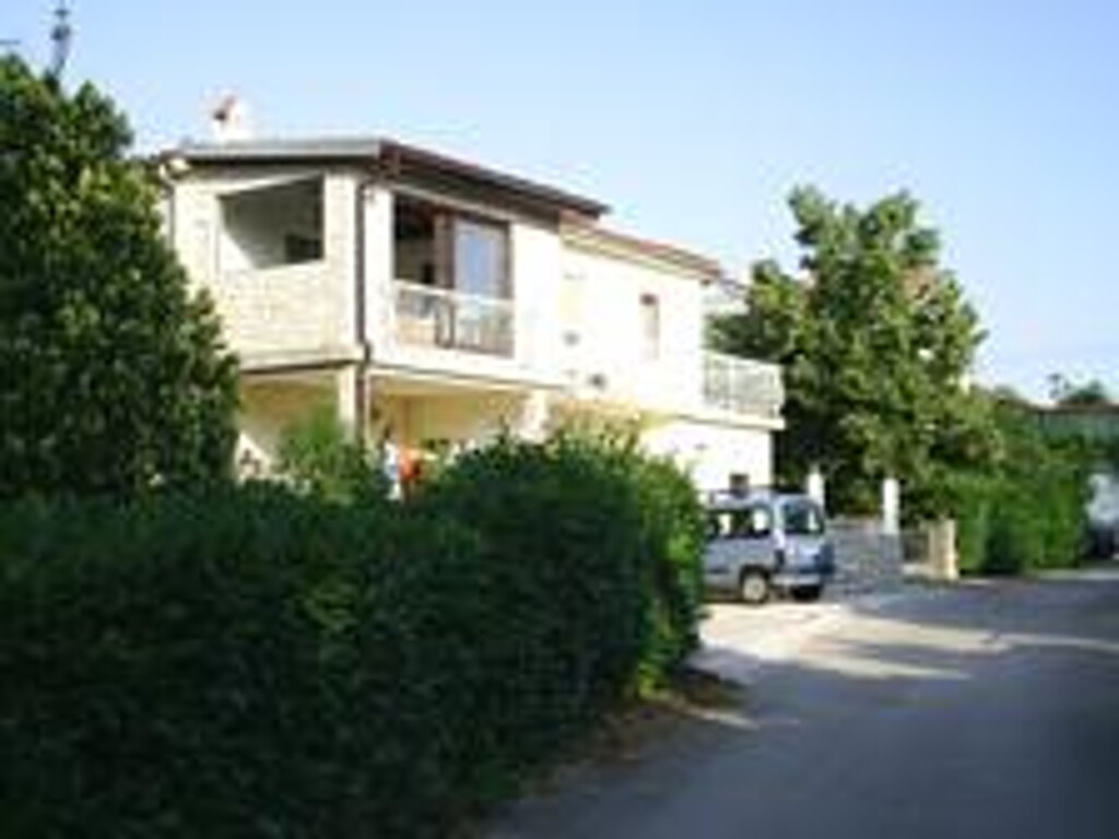 Image 3811369 - 3