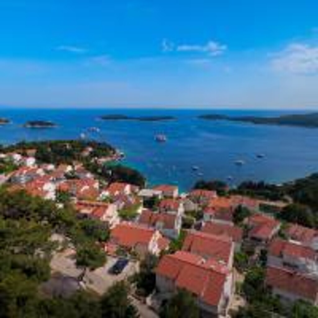 Image 3812713 - 10