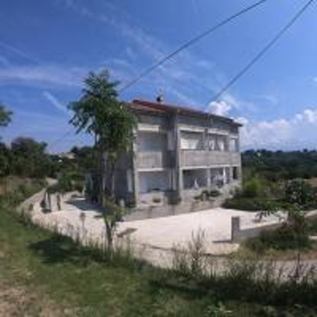 Image 4404932 - 6