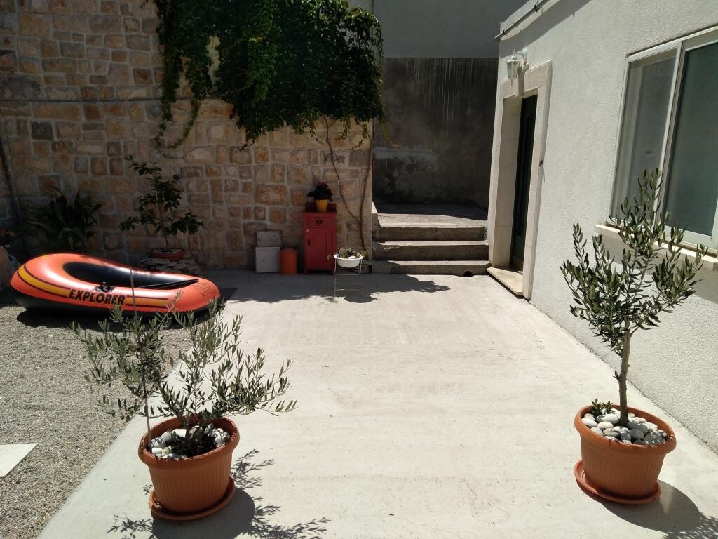 Image 3813294 - 6