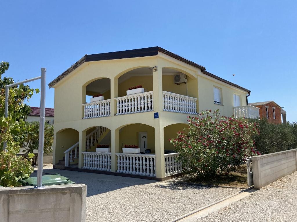 Image 3812176 - 1