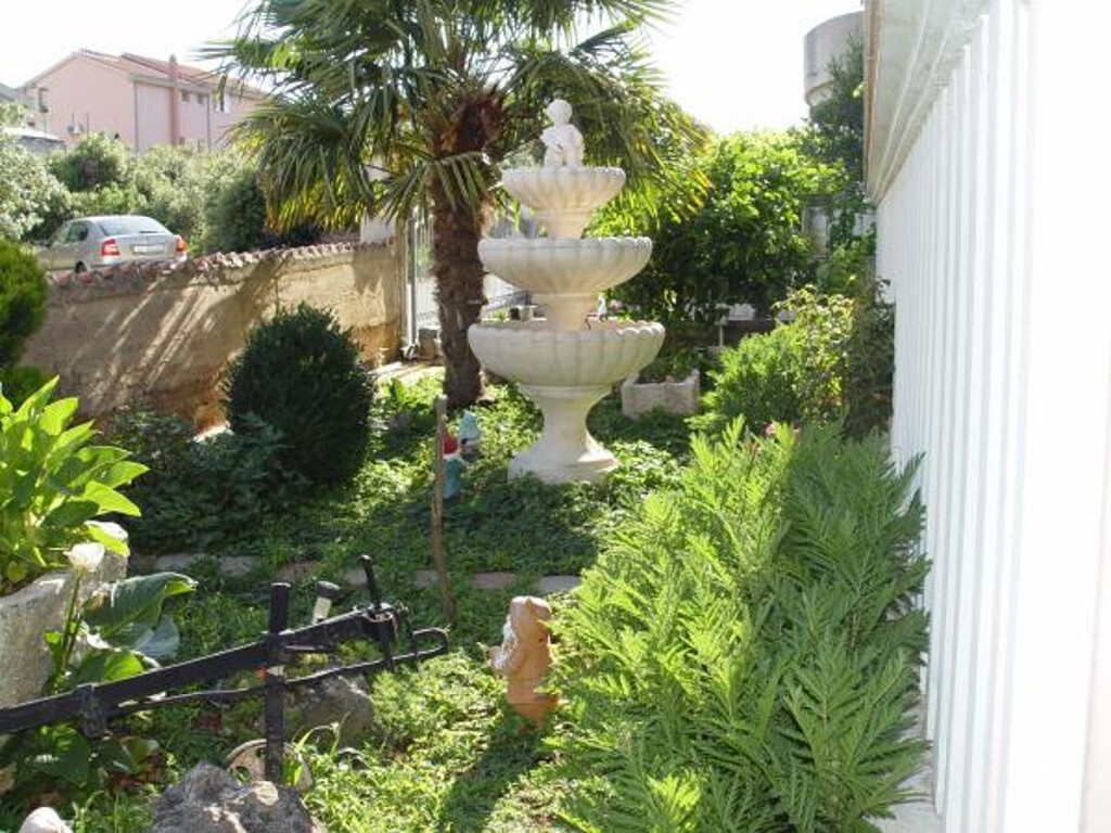 Image 3814439 - 6