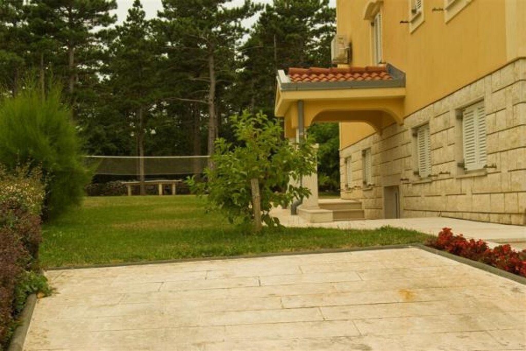 Image 3811562 - 21