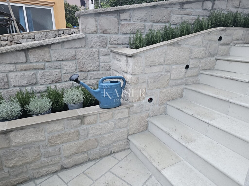 Image 6252614 - 6