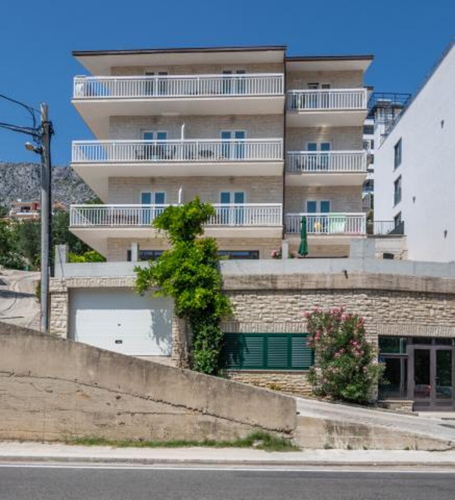 Image 3814966 - 1