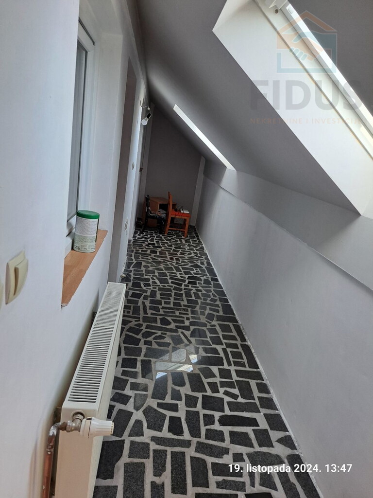 Image 12