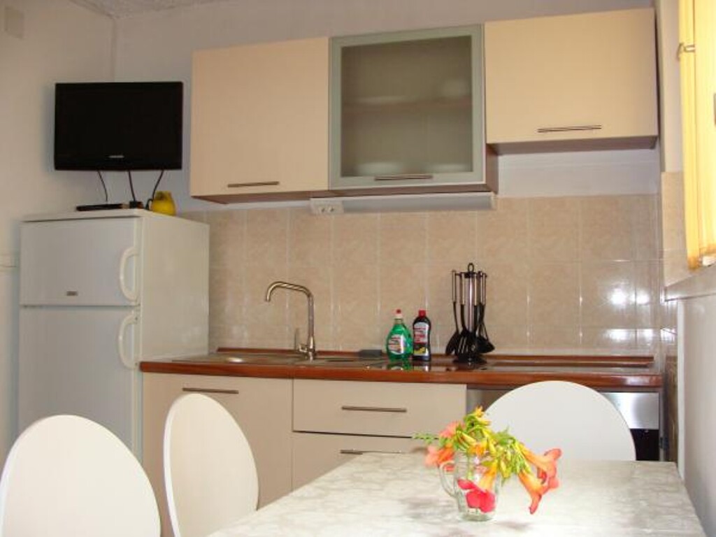 Image 5381457 - 16