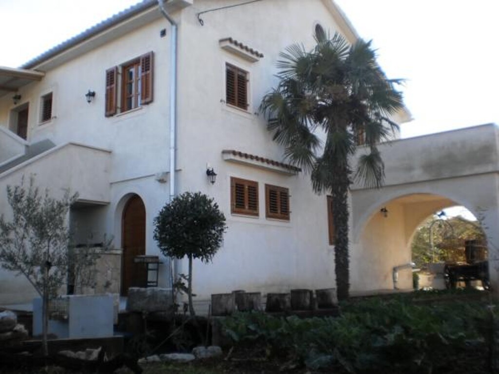 Image 3838755 - 3