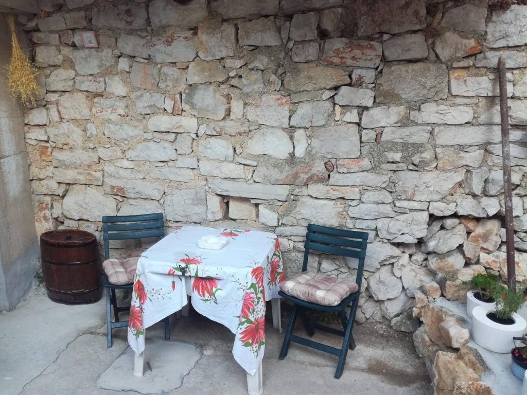 Image 12