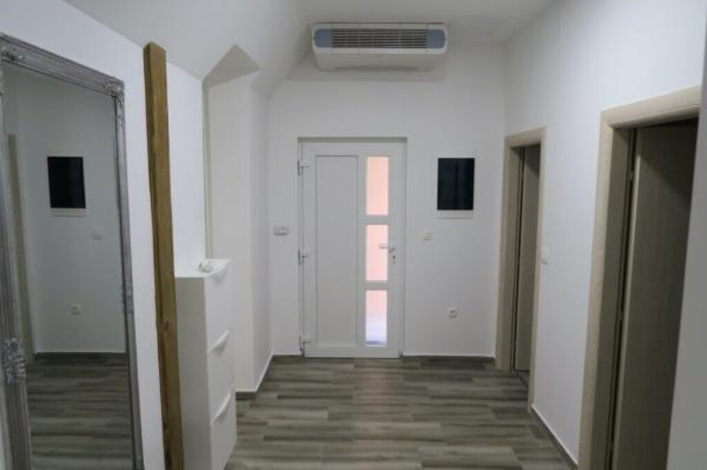 Image 3815064 - 35