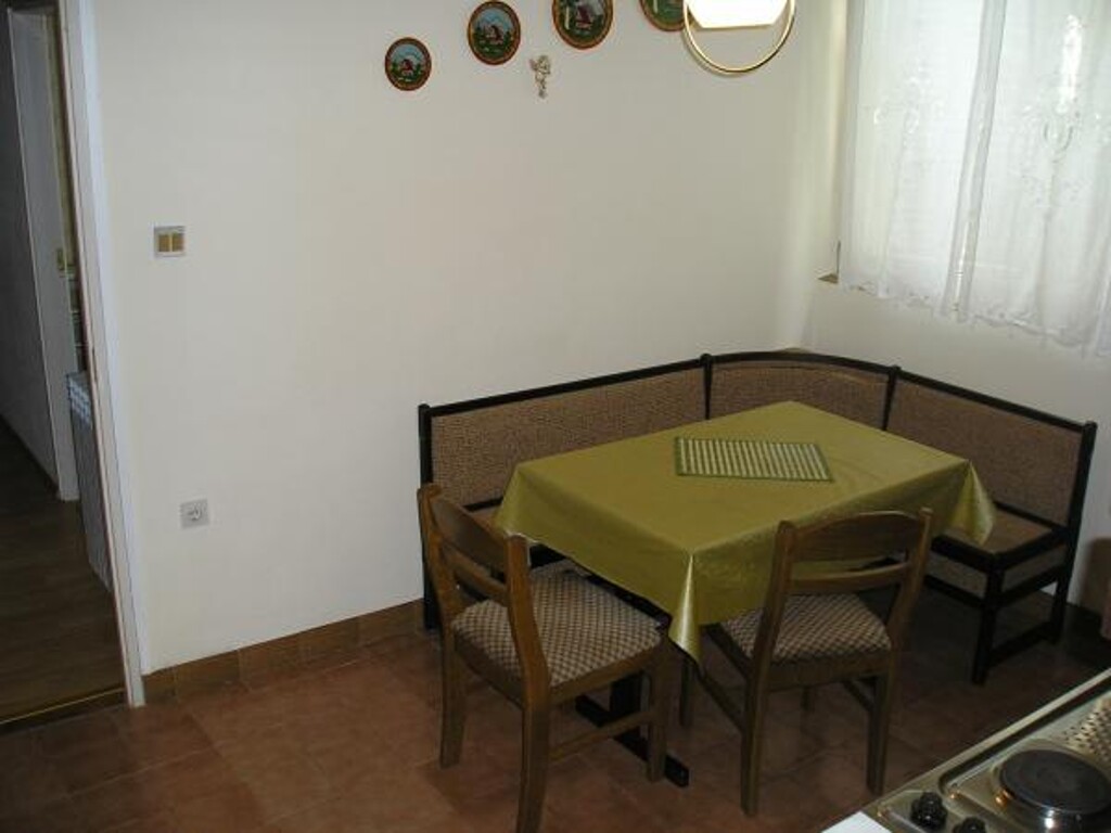 Image 3810593 - 13