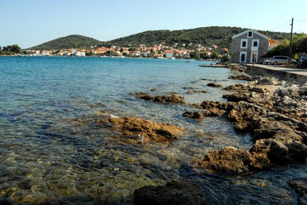 Image 3811925 - 5