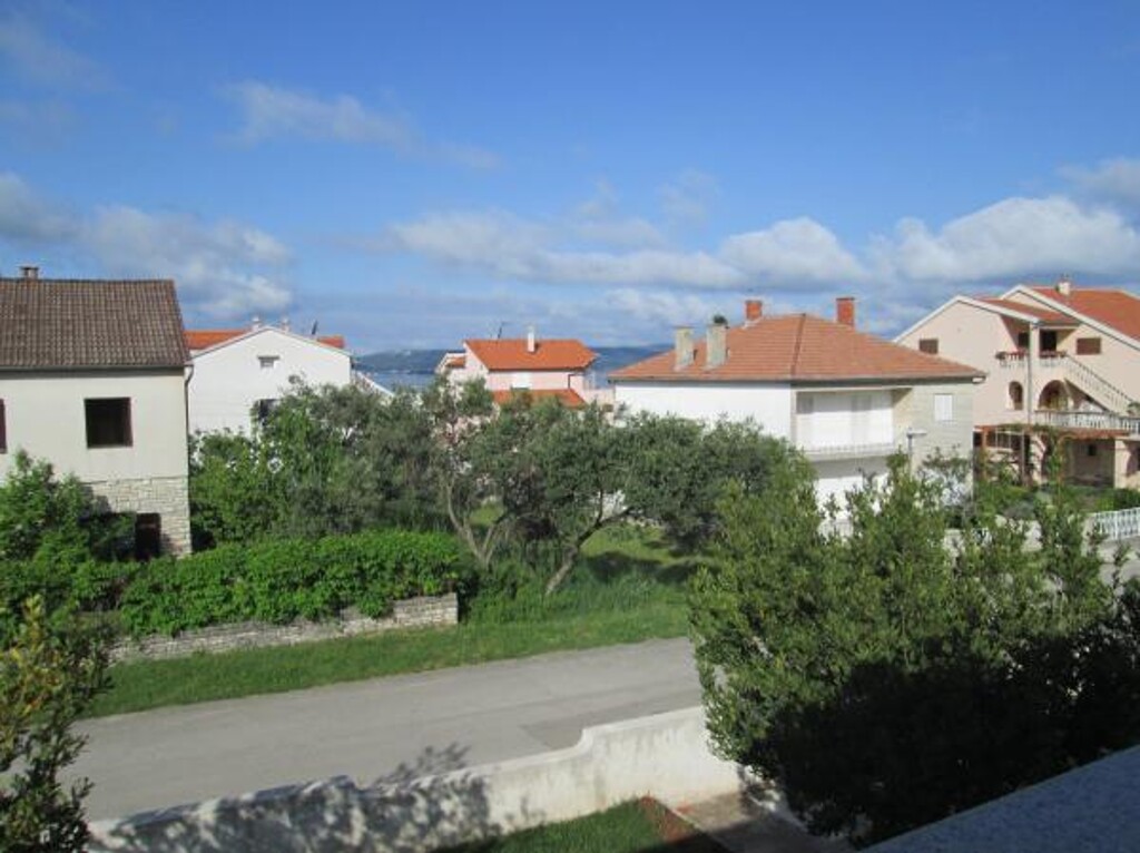 Image 3838685 - 1