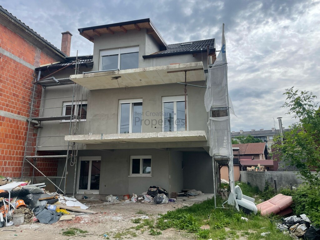 Image 10