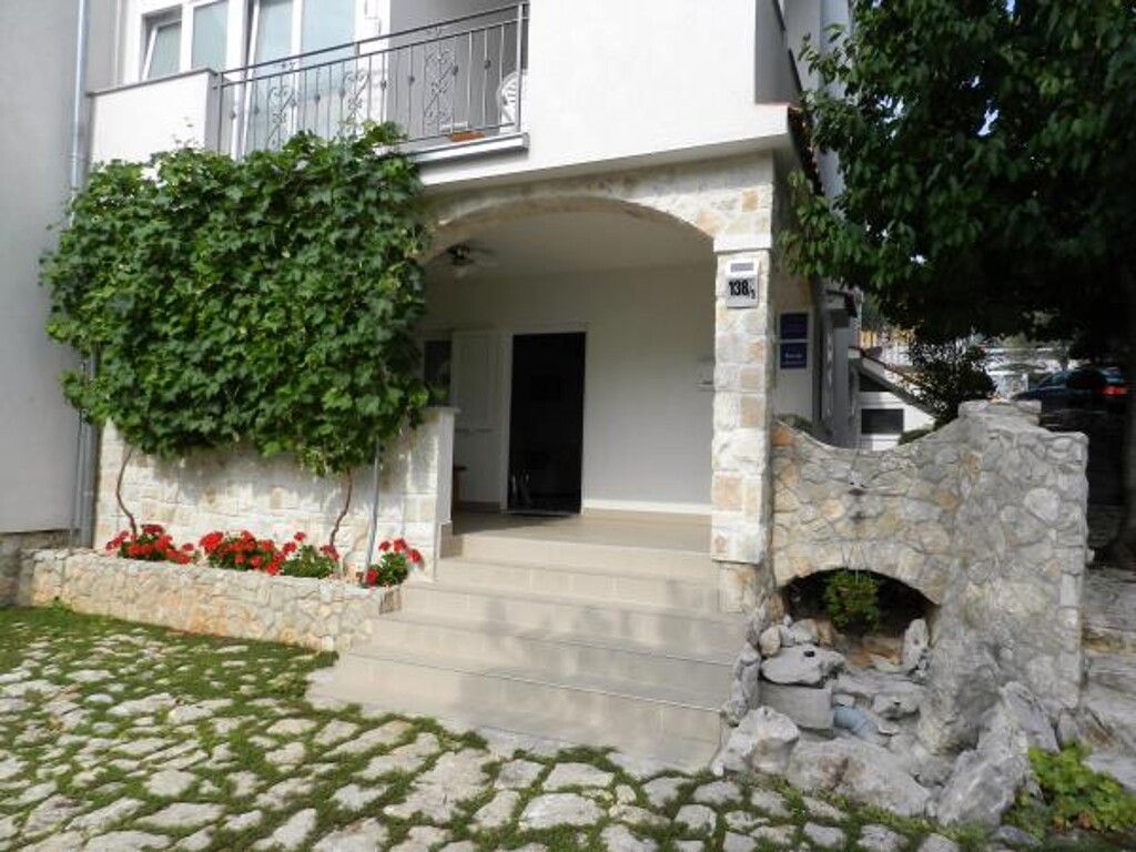 Image 3813978 - 2