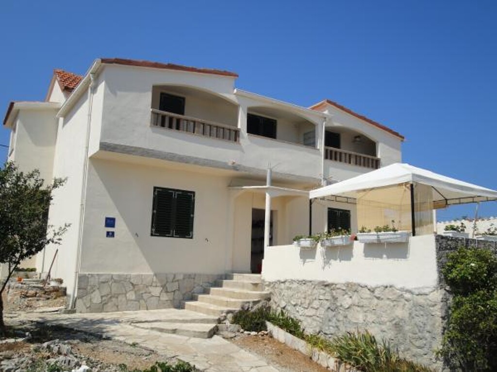 Image 3812299 - 1