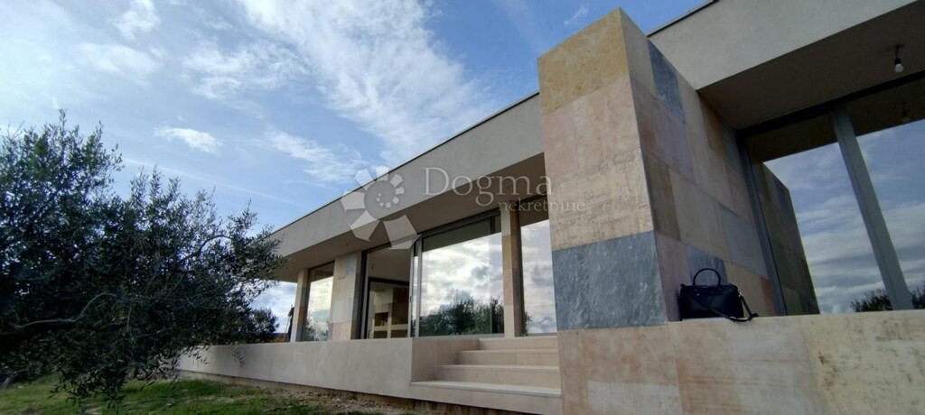 Image 22