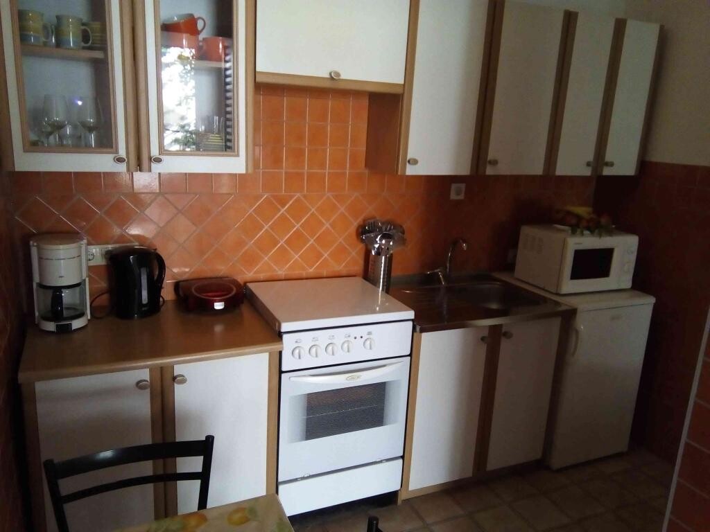 Image 3814624 - 8