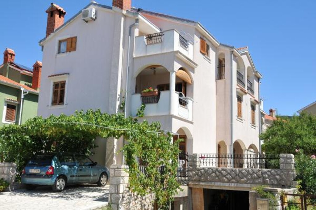 Image 3838500 - 1