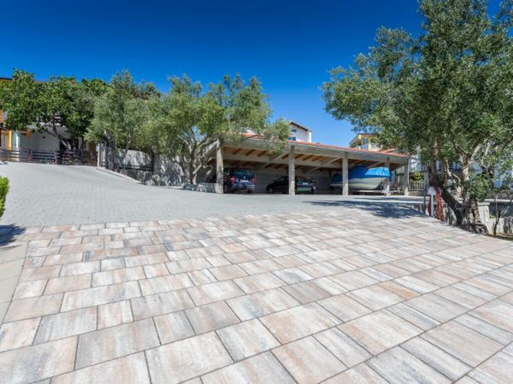 Image 3838439 - 2