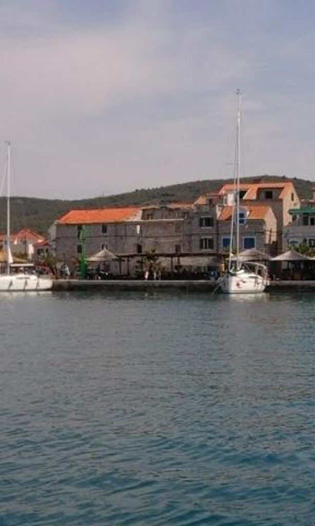 Image 3839013 - 11