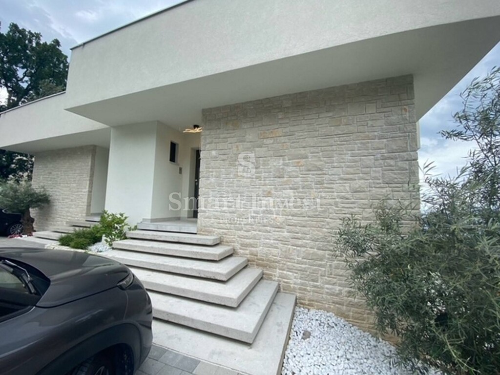 Image 25