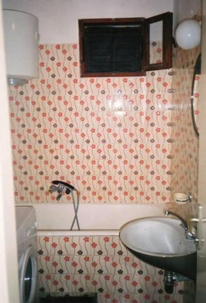 Image 4687220 - 25