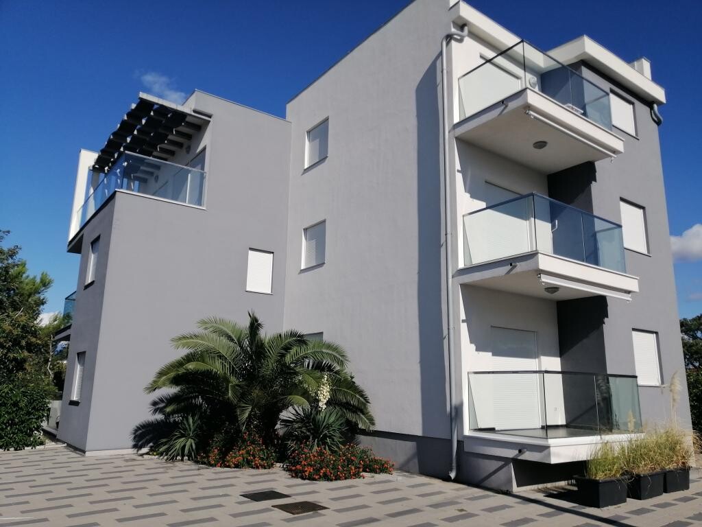 Image 3815120 - 2