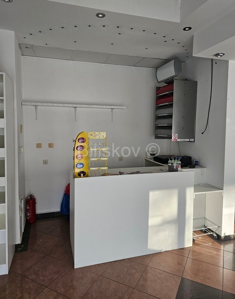 Image 12