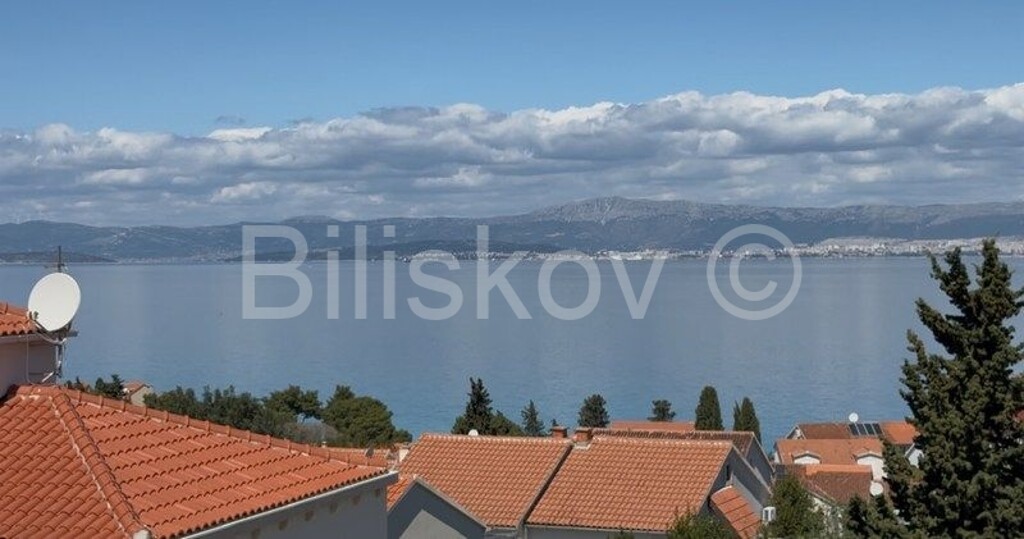 Image 6159579 - 8
